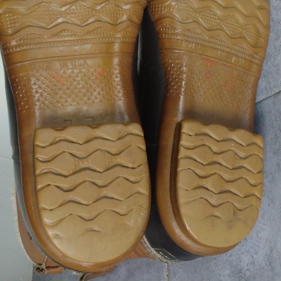 CHIPPEWA BOOTS - Picture 10 of 13